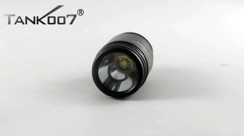 1577524070321344.jpg 手電筒廠(chǎng)家