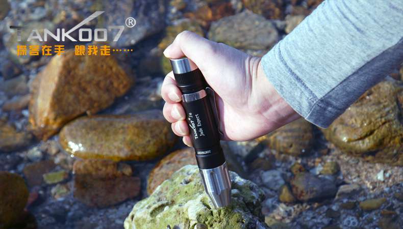 新手收藏家必用珠寶玉石鑒定工具——TANK007照玉手電筒！